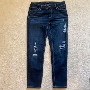 WHBM distressed crops